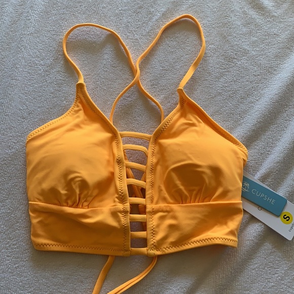 Brand New Cupshe Bikini Top (Size: S) NWT - Picture 1 of 2